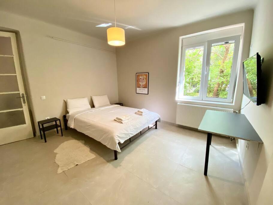 Amazon Spacious 3Bedroom Premium Neighbourhood Αθήνα Εξωτερικό φωτογραφία